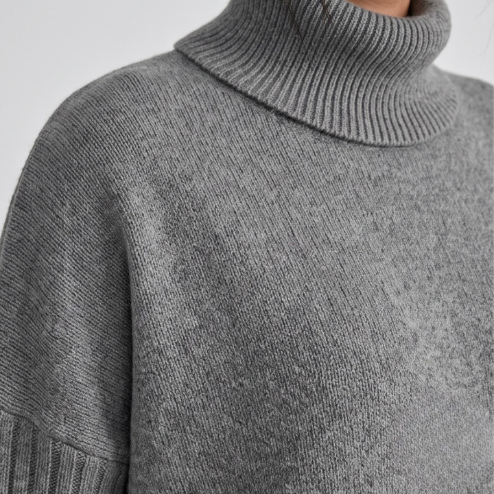 Jana Elegant Turtleneck Sweater