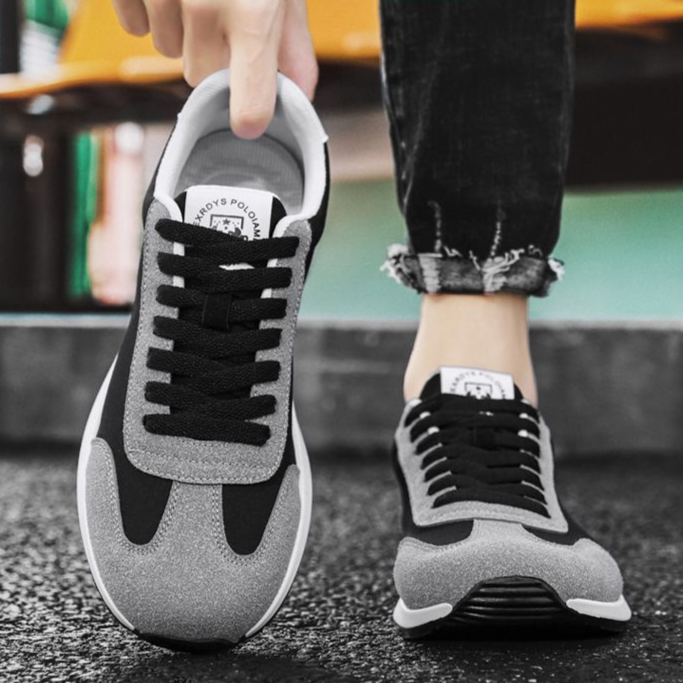 Lyon Retro Sneakers