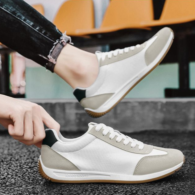 Lyon Retro Sneakers