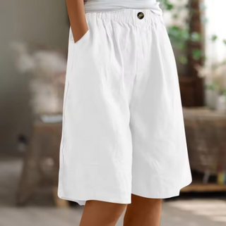 Susan Chic Everyday Shorts