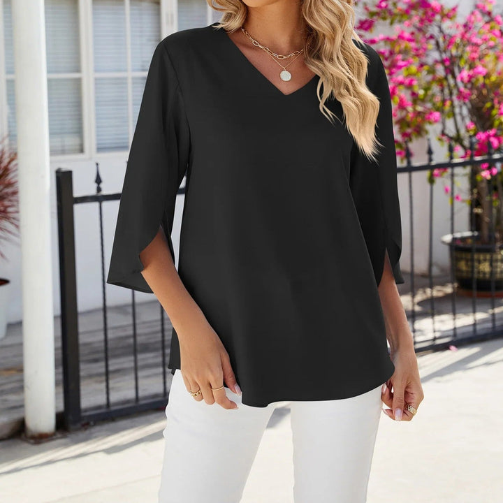 Lola Casual Women's Blouse with a Flattering Cut
