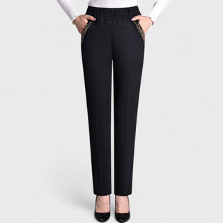 Nerisa Jeans with Side Pockets and Elastic Waist