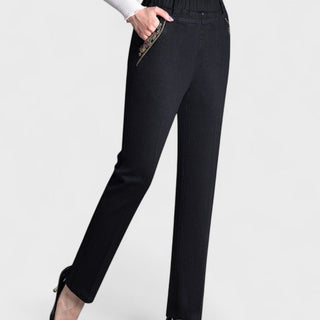Nerisa Jeans with Side Pockets and Elastic Waist